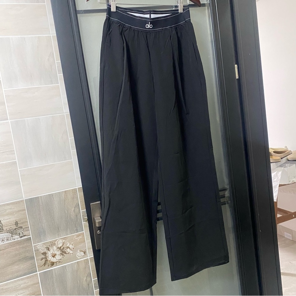 ALO Yoga Black Wide Leg Pants